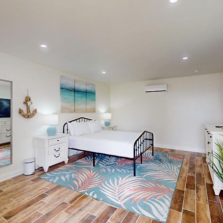 فيلا Bella Vista & Four Winds House Mustang Beach المظهر الخارجي الصورة